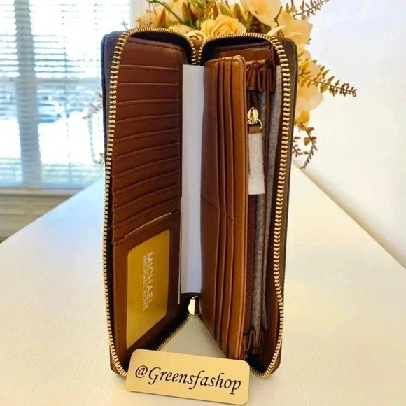 Michael kors large continental wallet in brown signature NEW - Picture 4 of 4